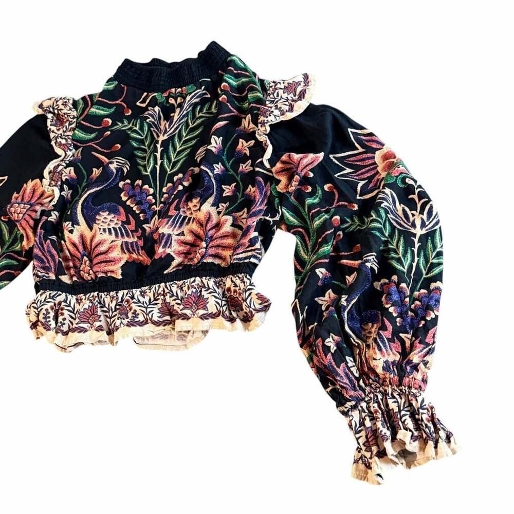 FARM Rio Peacock Floral Ruffle Crop Blouse - Picture 4 of 8